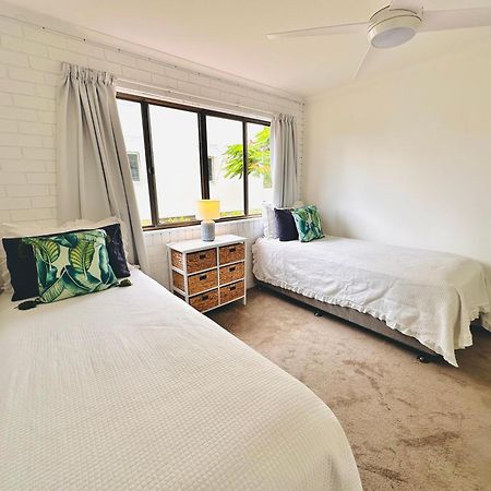 Illoura Holiday Apartment Three Bedroom Noosa River View Noosaville Exteriör bild